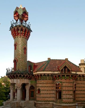 Het Caprichio paleis van Gaudí bij Comillas Het Caprichio paleis van Gaudí bij Comillas